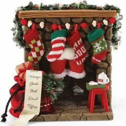 Enesco Christmas Fireplace Prop, Santa Down The Chimney New!