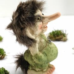 TheHolidayBarn.com Happy Troll New!